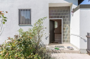 Peaceful and Convenient - Detached House Munich, Grünwald